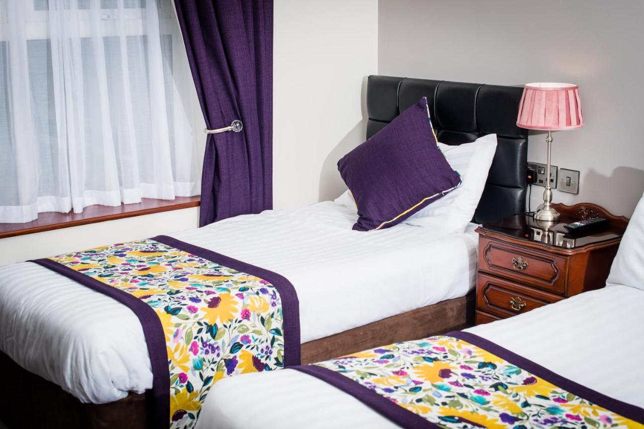 Deluxe Single Room,1084563898:JPEG