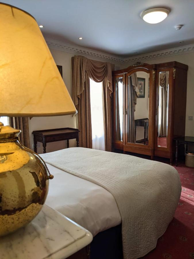 Deluxe Quadruple Room,1365274061:JPEG