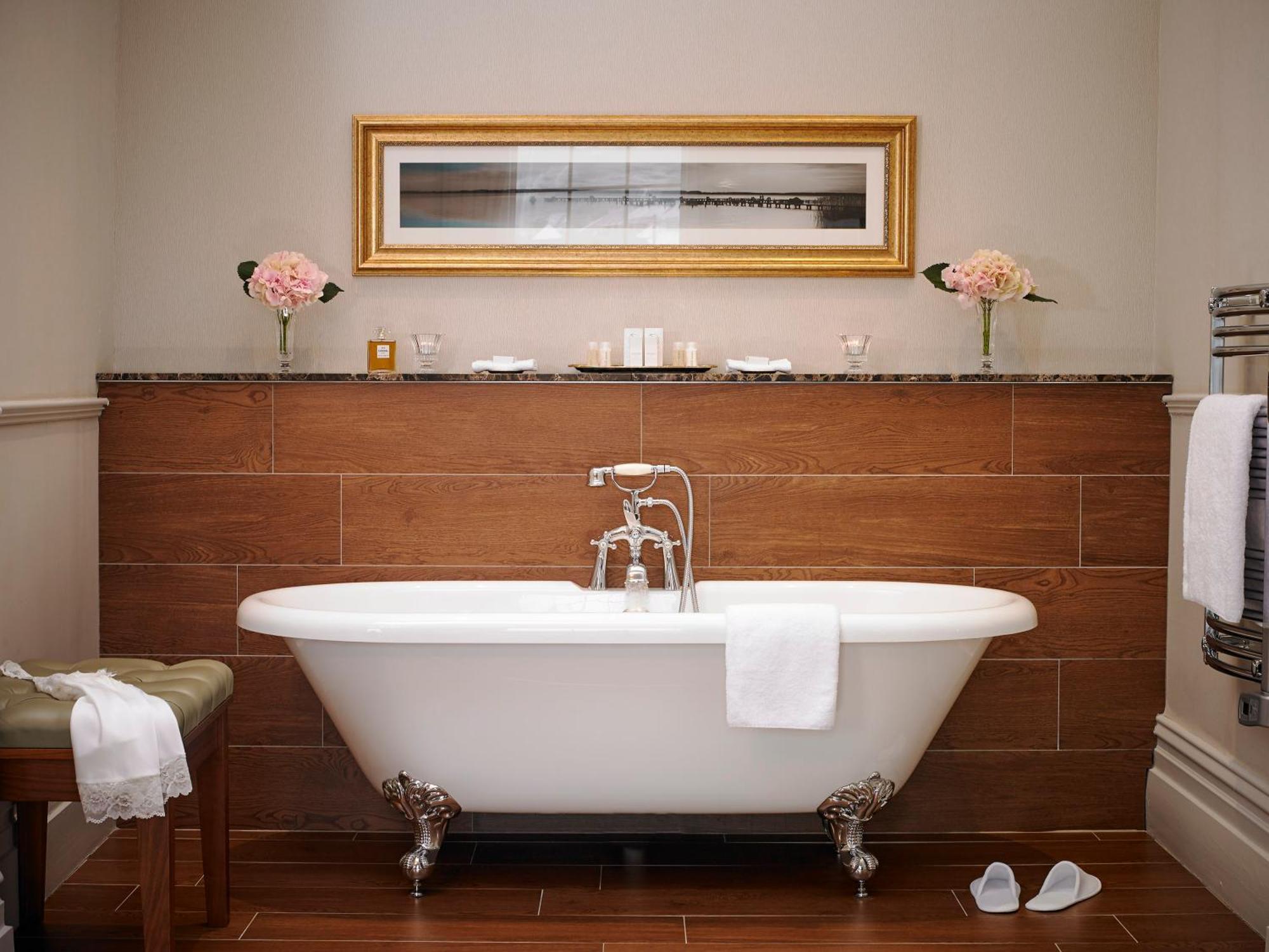 Deluxe Junior Suite,1437045820:JPEG