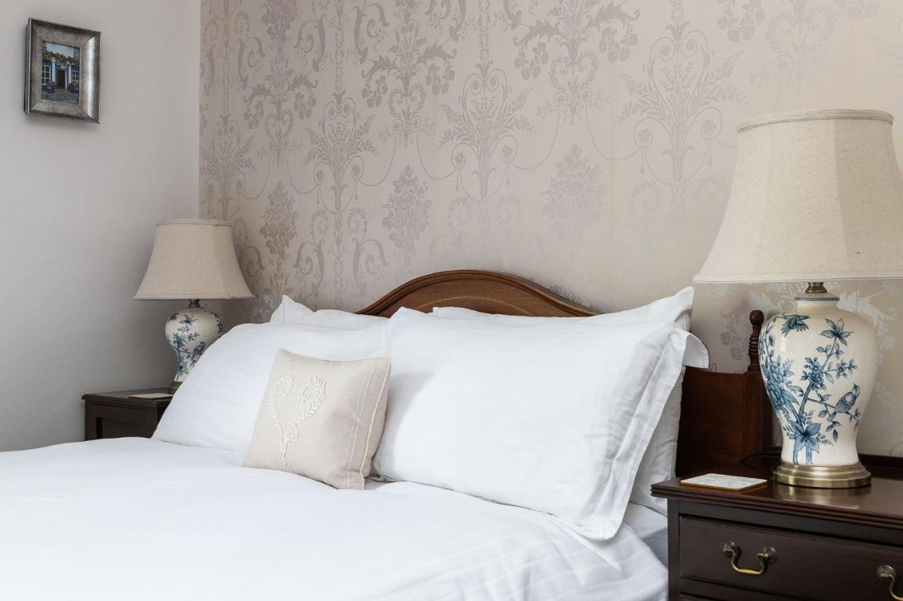 Classic Triple Room,1304298625:JPEG