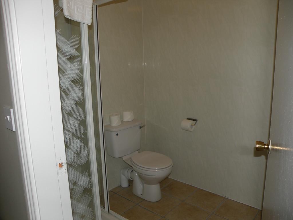 Family Room &