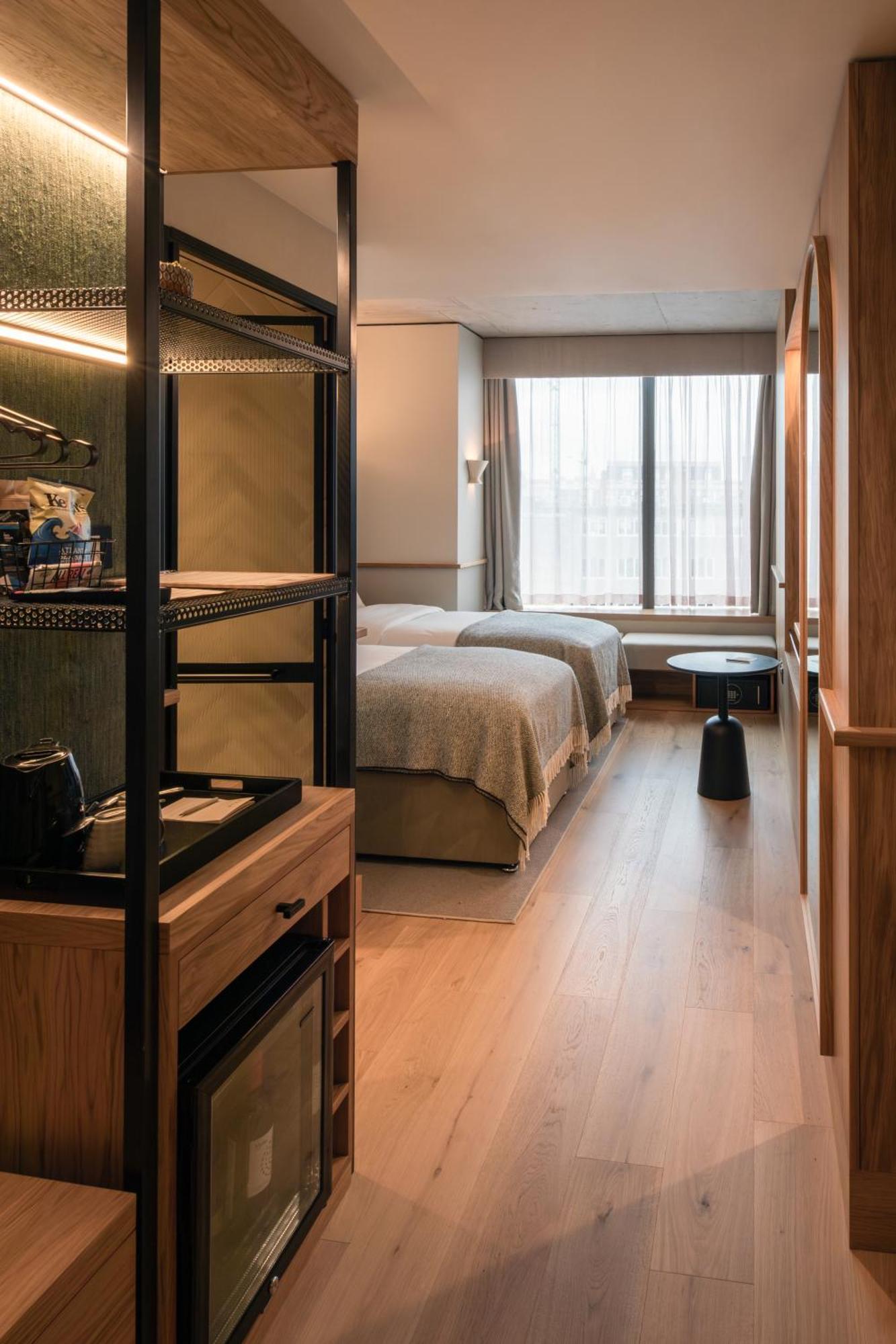 Quarto Twin