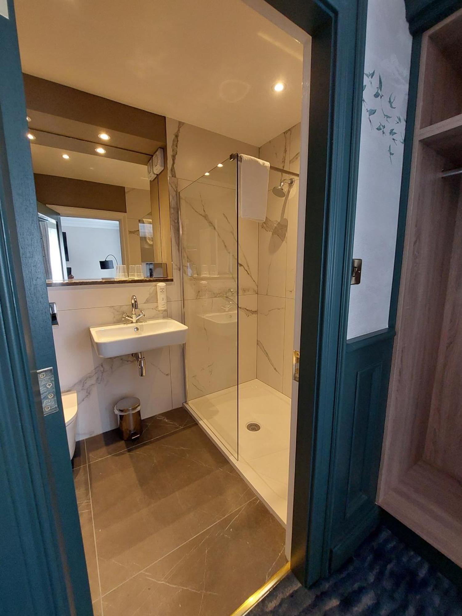 Superior Double Room,1546025956:JPEG