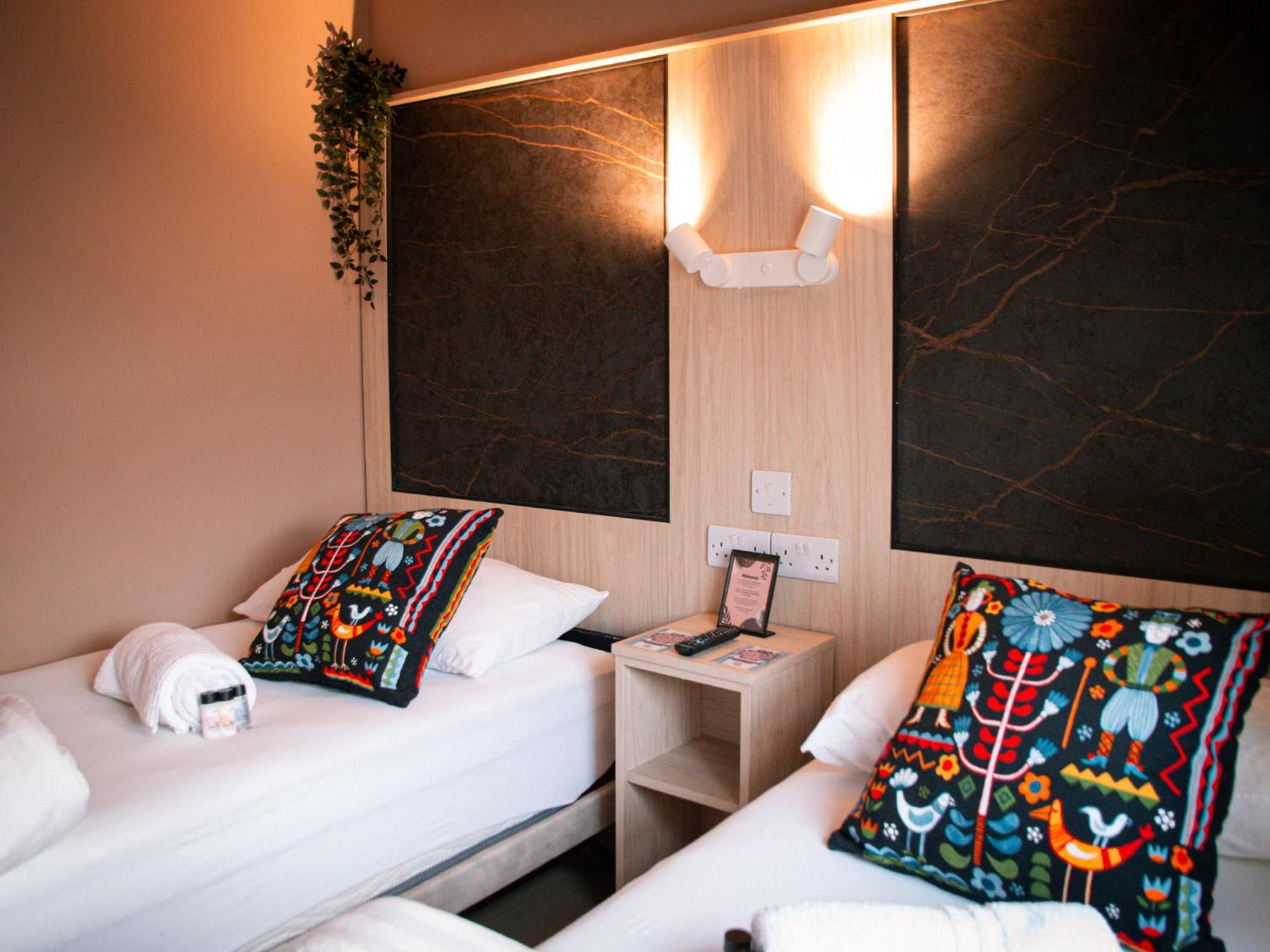 Twin Room with Shared Bathroom
