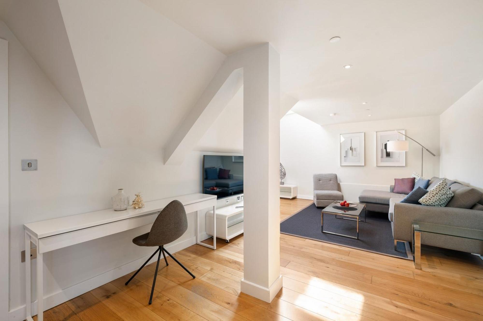 Apartamento com 1 Quarto