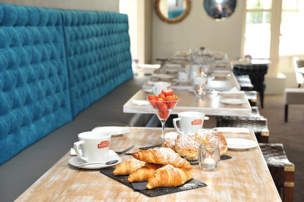 Junior Suite,1209082123:JPEG