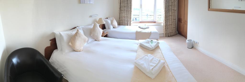 Triple Room with Sea View