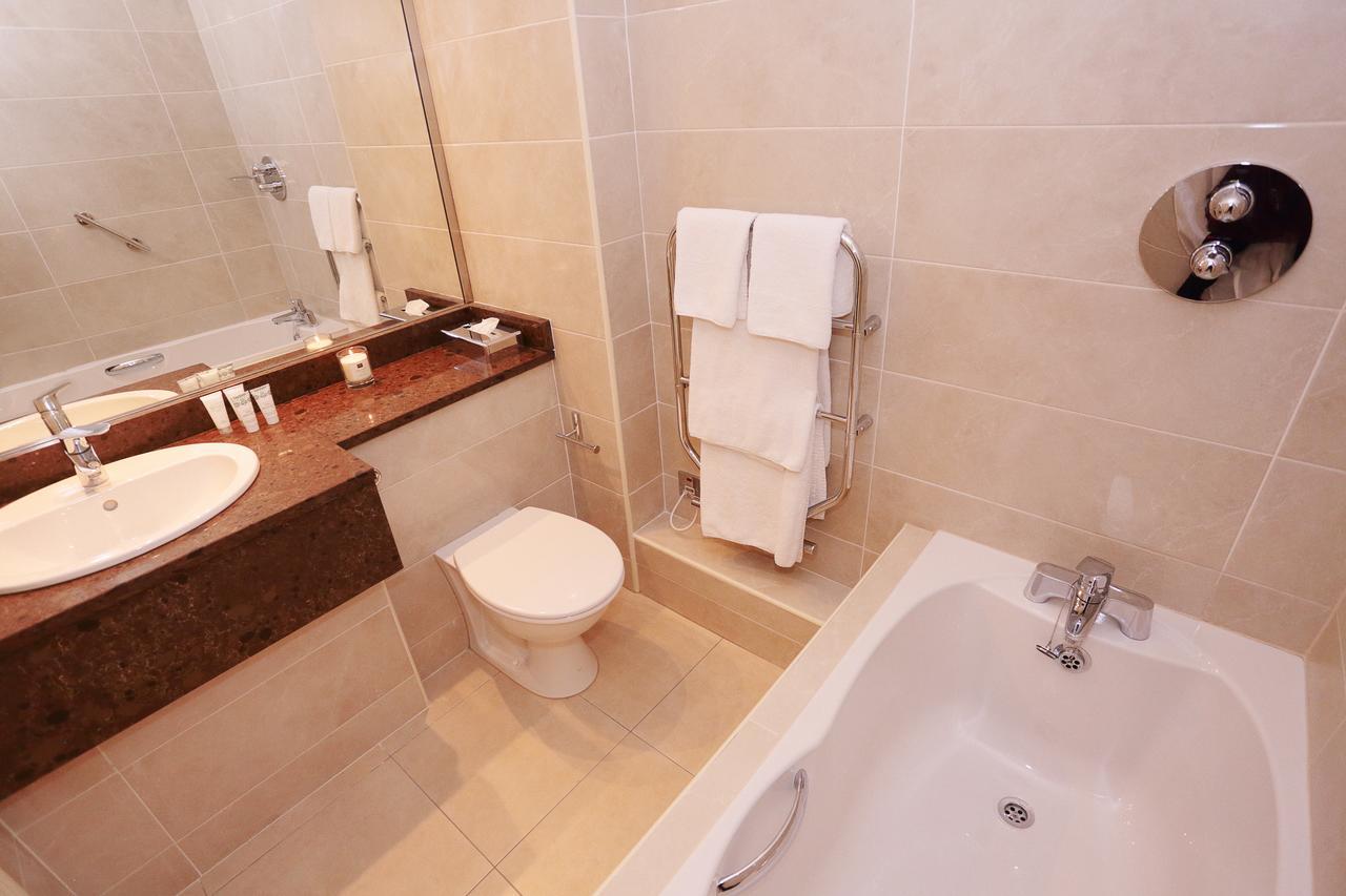 Double Room,699180870:JPEG