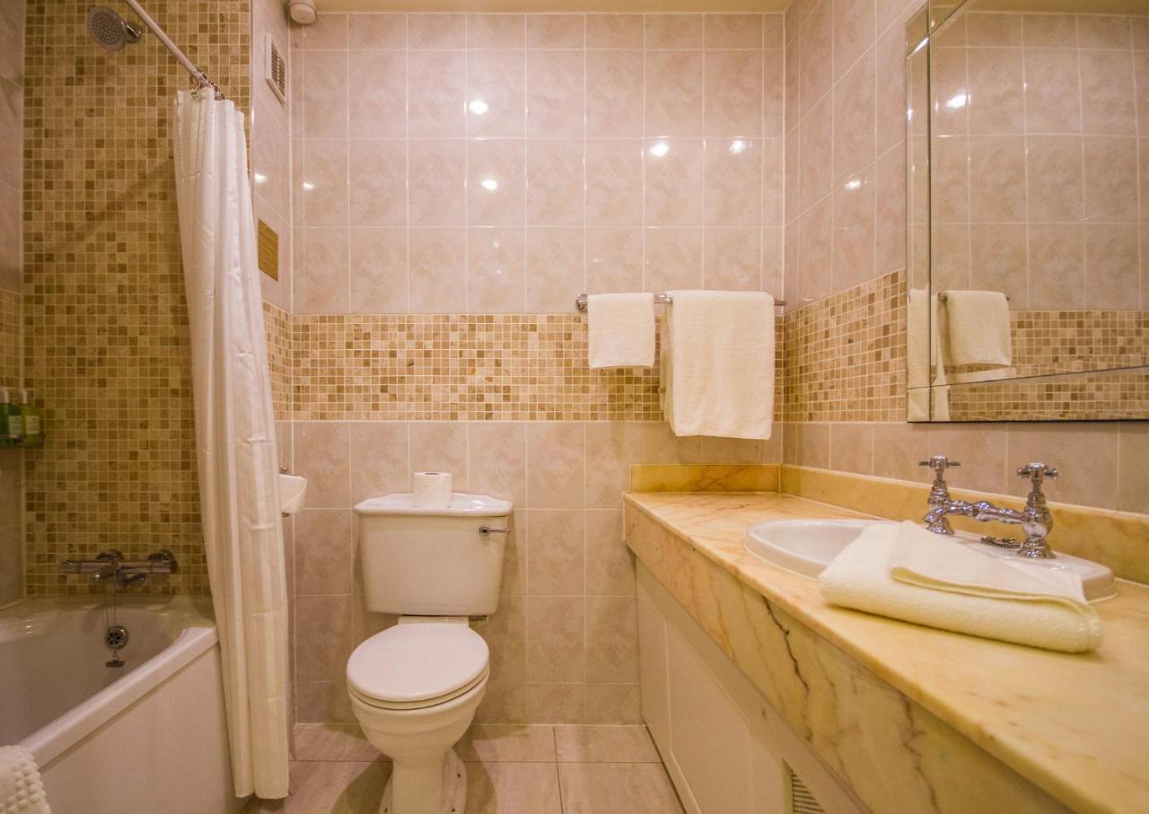 Two-Bedroom Suite,1215901774:JPEG