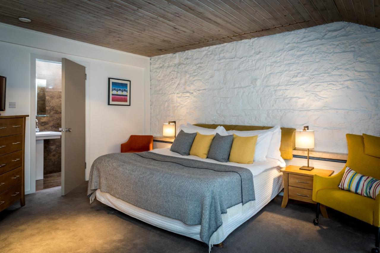 Plush Double,769261486:JPEG