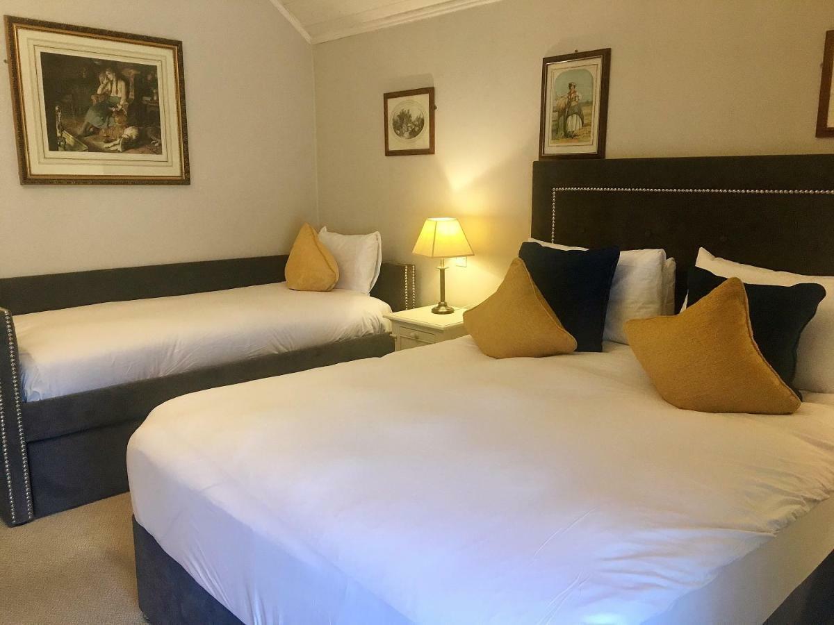 Triple Room,1638492206:JPEG