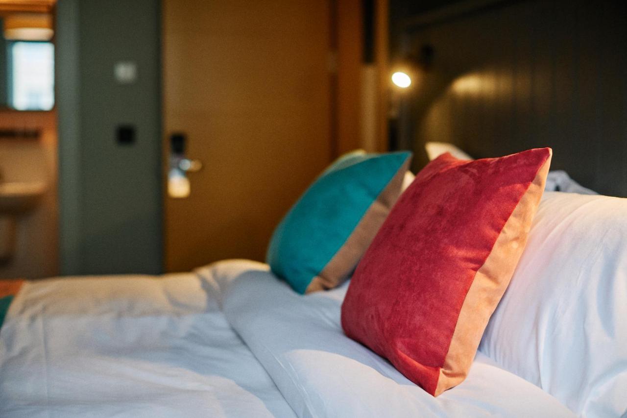 Deluxe Triple Room,982378078:JPEG