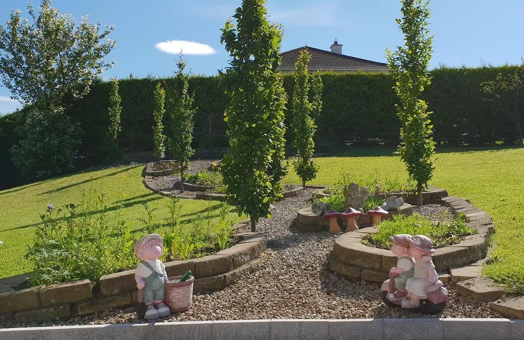 Cherville Bed & Breakfast-1