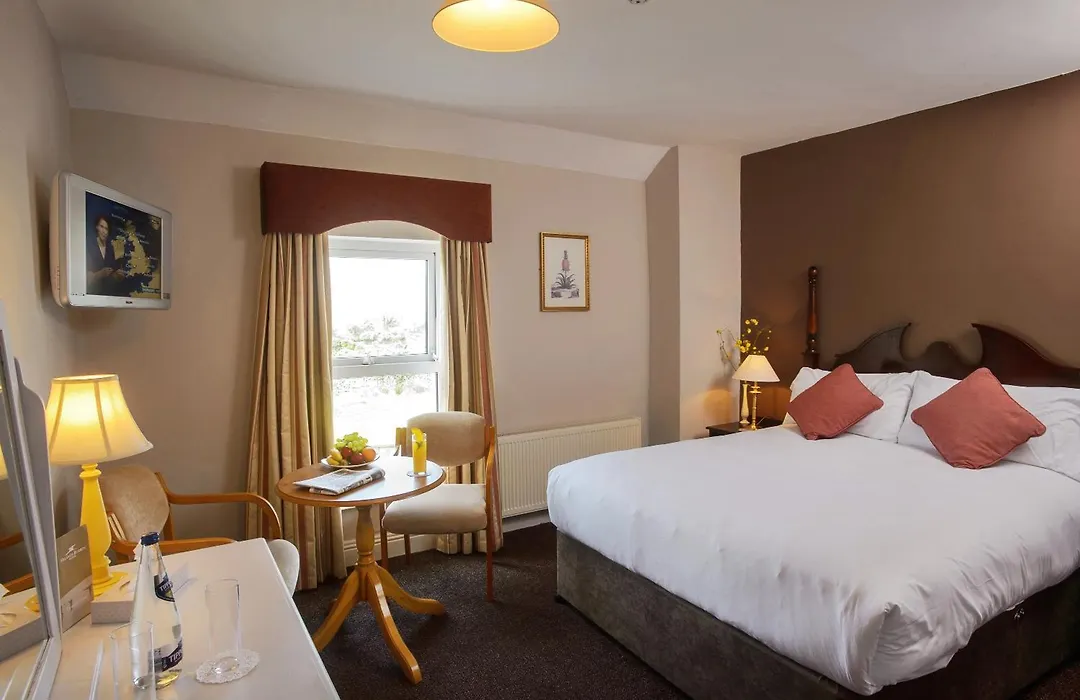 Hylands Burren Hotel-1