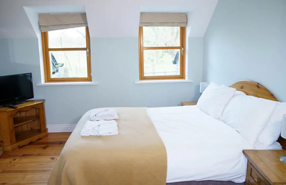 Dingle Courtyard Cottages 2 Bed Sleeps 4-1