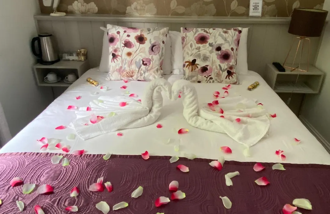 The Town House Hotel-1