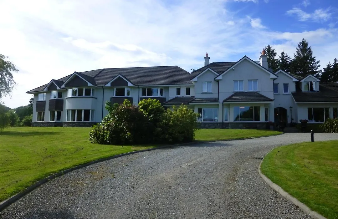 Loch Lein Country House-1