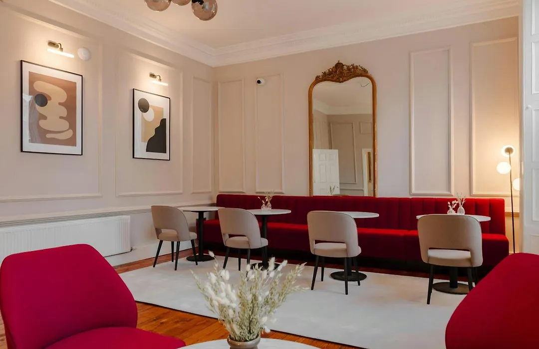 The Leeson Inn-1