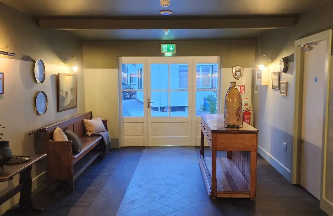Doonmore Hotel, Bar & Restaurant-1