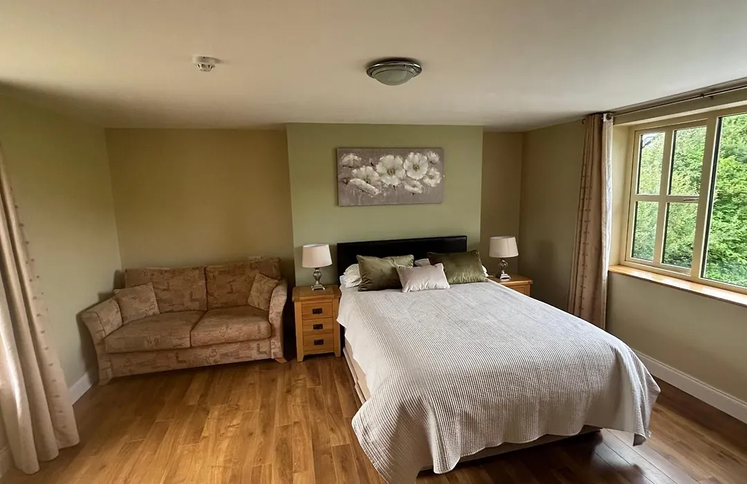 The Twelve Oaks-1