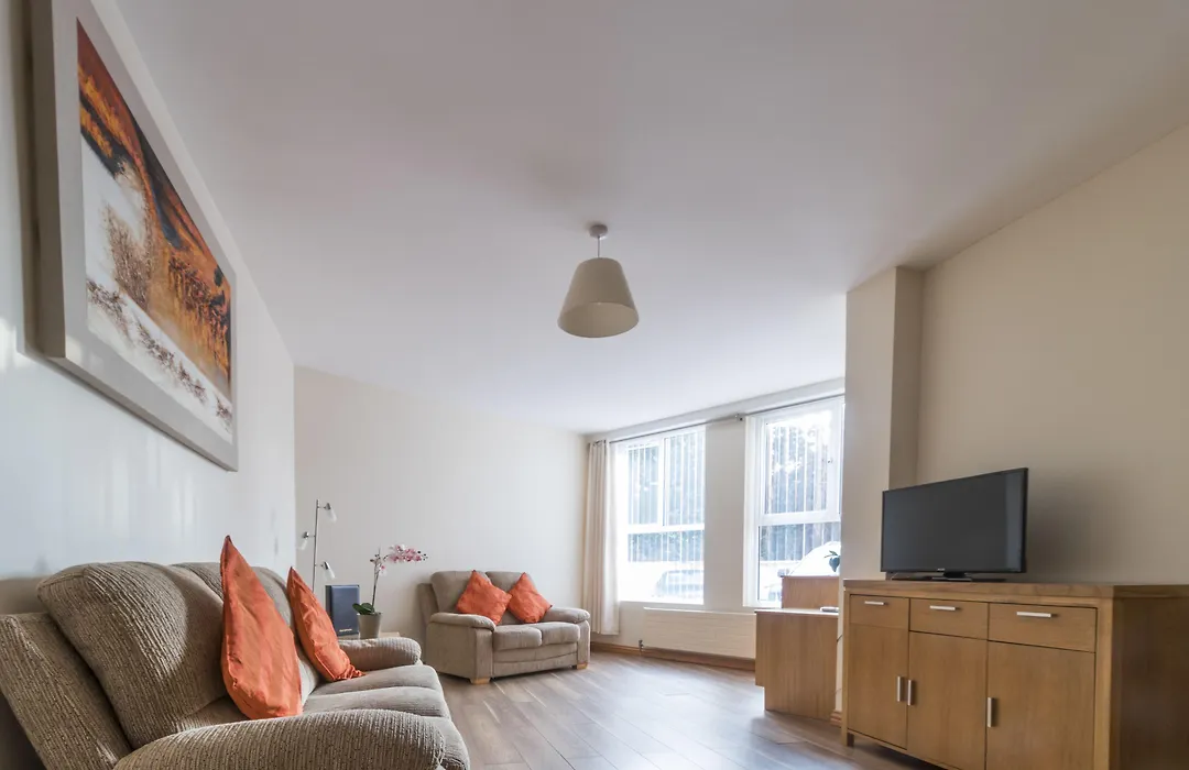 Broc House Suites-1
