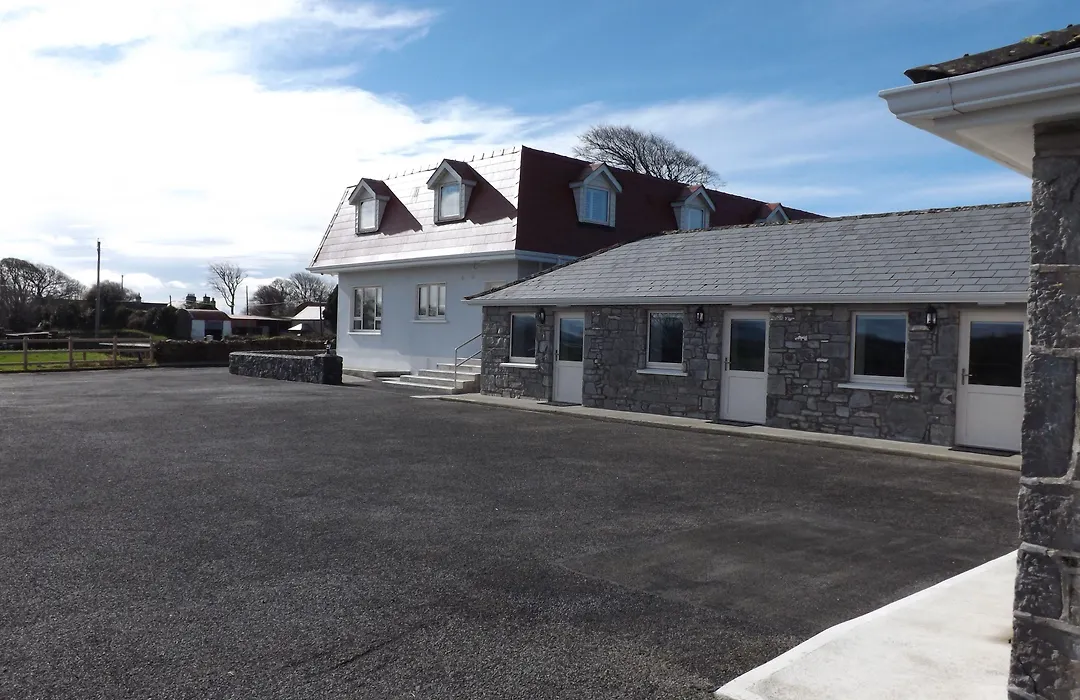 The Red Cottage & Stables-1