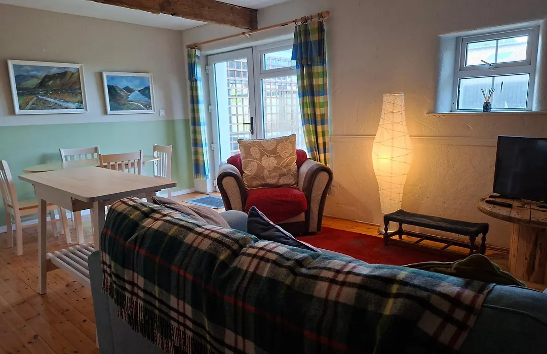 Annaharvey Farm B&B-1