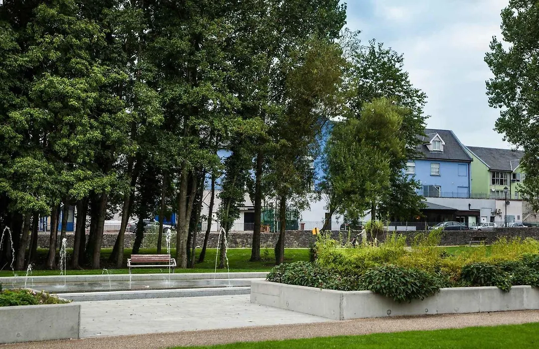 Central Hotel Tullamore-1