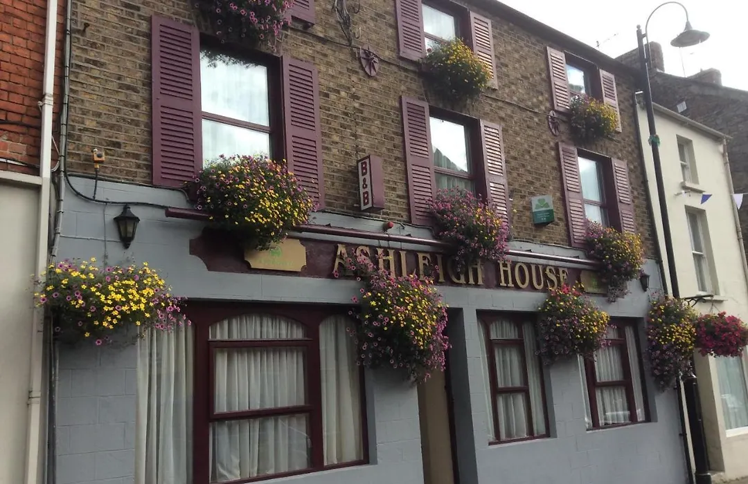 Ashleigh House Bed & Breakfast-1