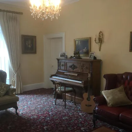 Hartley House B&B-2