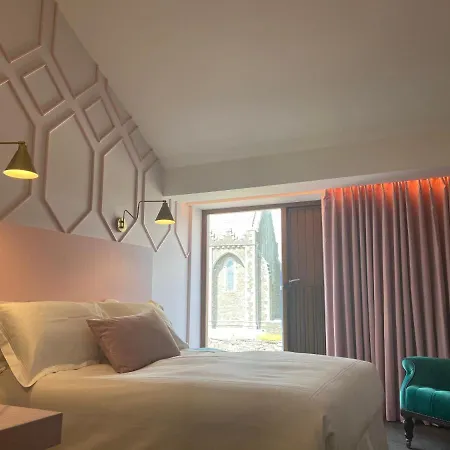 The Rooms At Firecastle-2