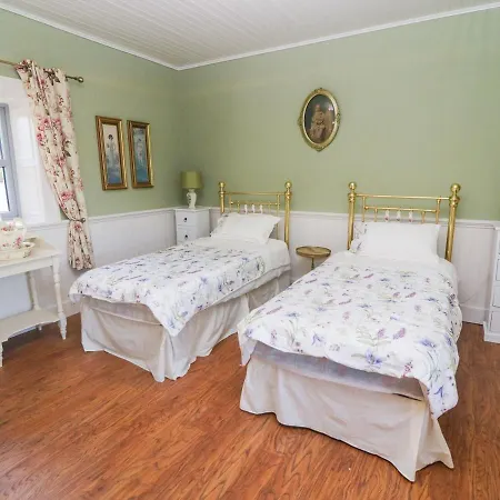 Longfield Lodge-2