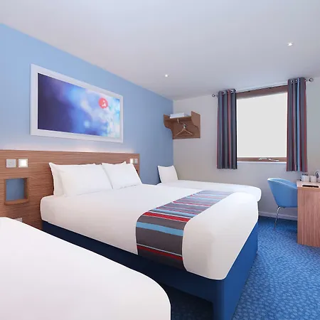 Travelodge Cork-3