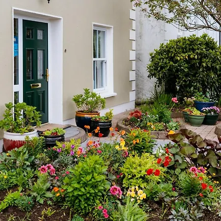 Plougastel House B&B-3