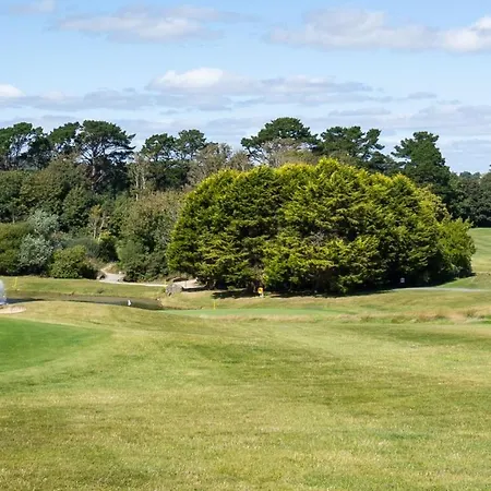 Burrows Lodge, Brownstown Head Room 4-3