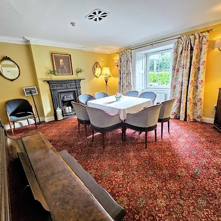 The Glenbeigh Hotel-3