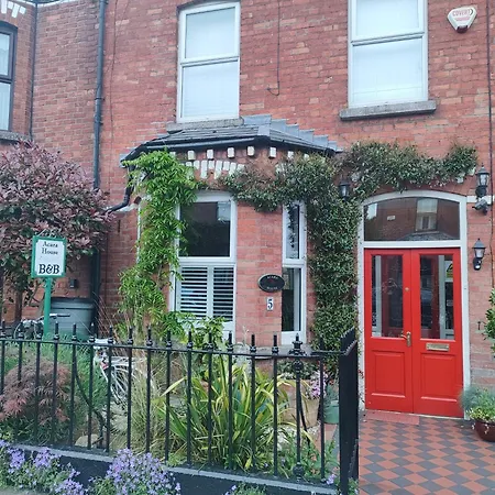 Acara House B&B-3