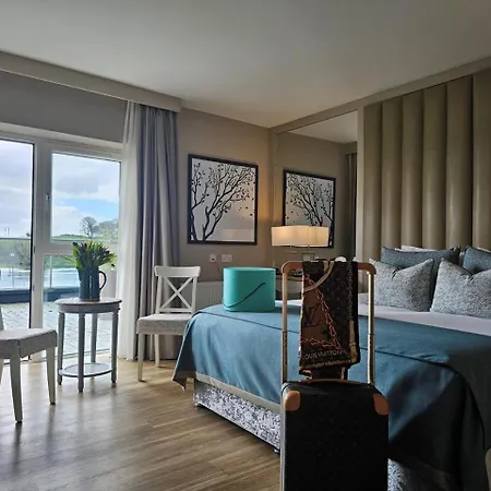Moycarn Lodge & Marina-2
