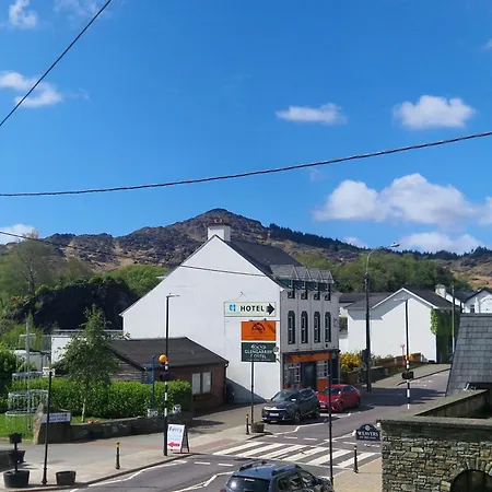 Glengarriff Hostel-3