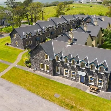 Dingle Courtyard Cottages 2 Bed Sleeps 4-3