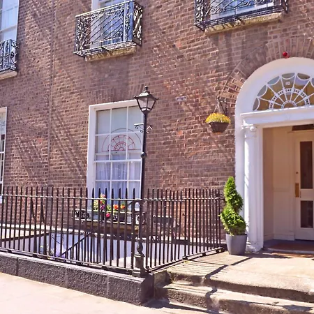 Baggot Court Townhouse-2