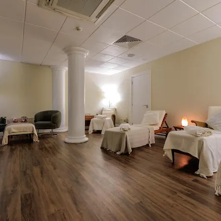 Inishowen Gateway Hotel-2