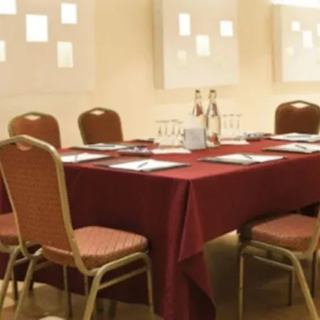 Pery'S Hotel-3