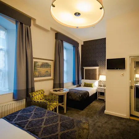 Hotel Isaacs Cork City-2