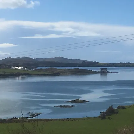 Rathmore House Bed & Breakfast-3
