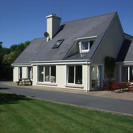 Camillaun Lodge With Lough Corrib Boat Hire-2