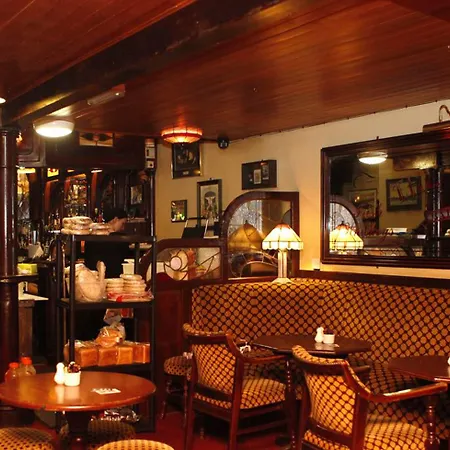 Hallahan'S-2