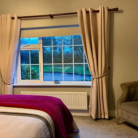 Inglewood Lodge B&B-3
