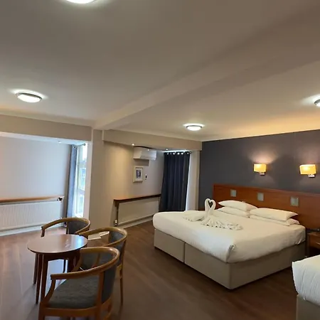 Imperial Hotel Galway-3