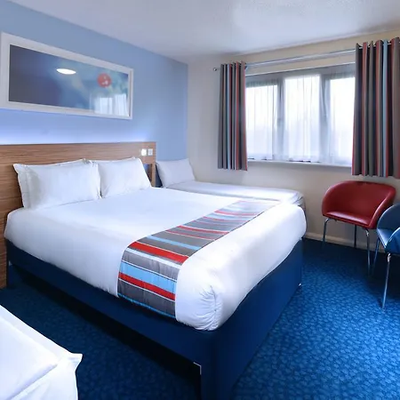 Travelodge Limerick-2